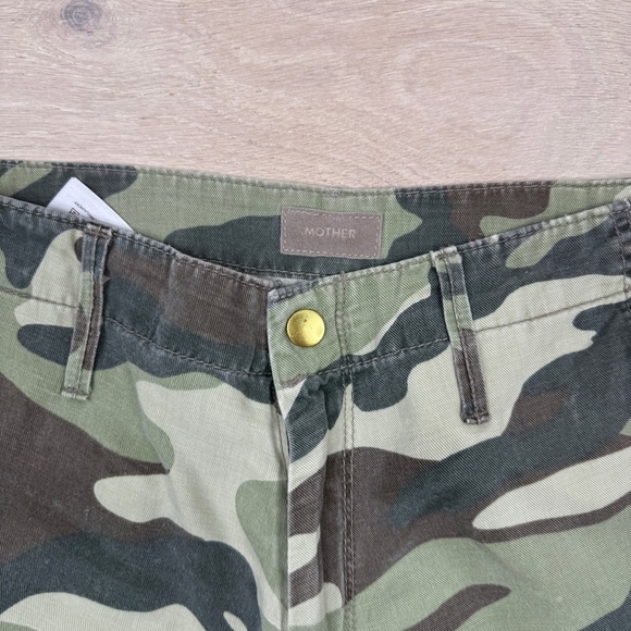 MOTHER The Misfit Side-Stripe Camo Pants - Picture 5 of 10